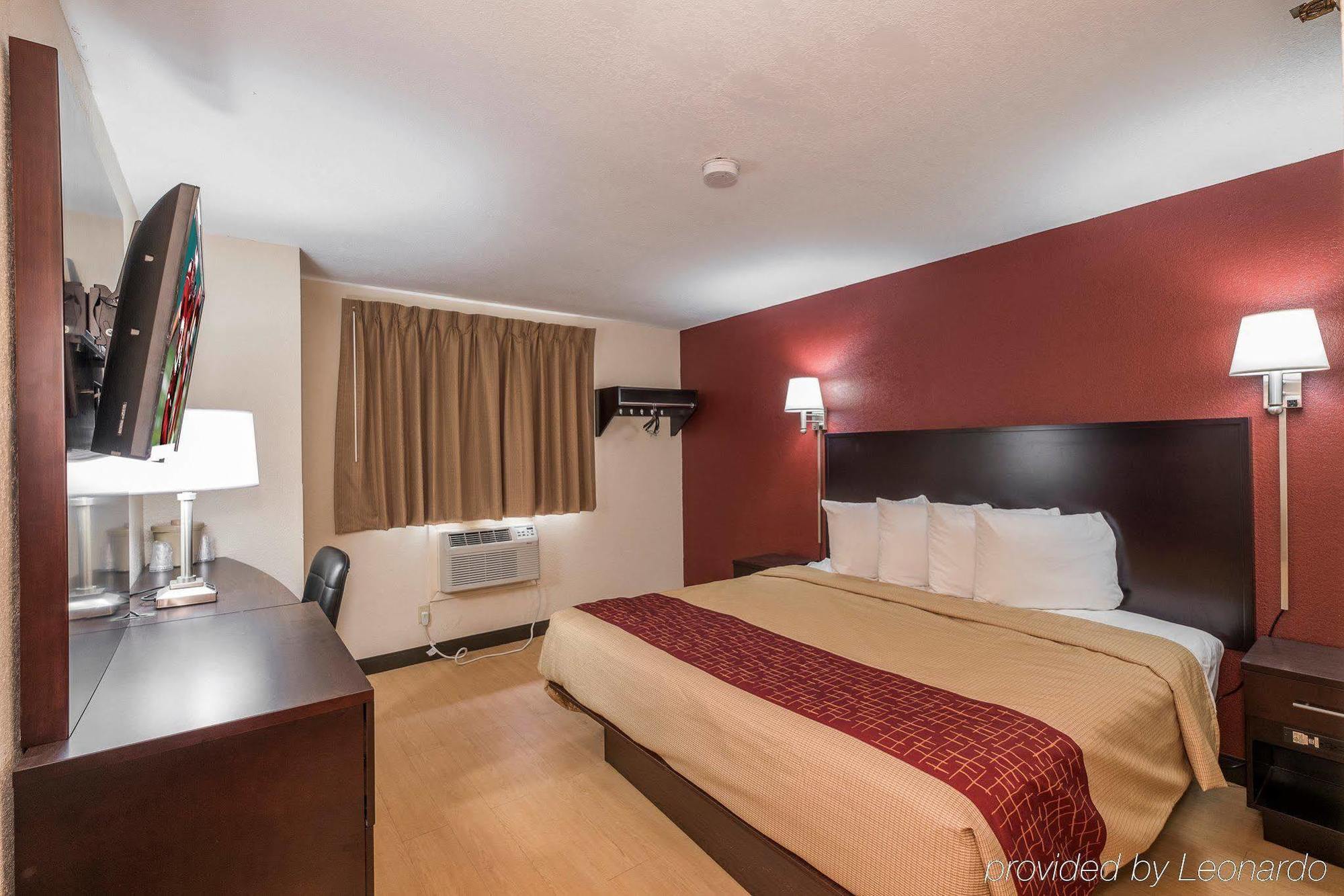 Red Roof Inn Jacksonville - Cruise Port Kültér fotó
